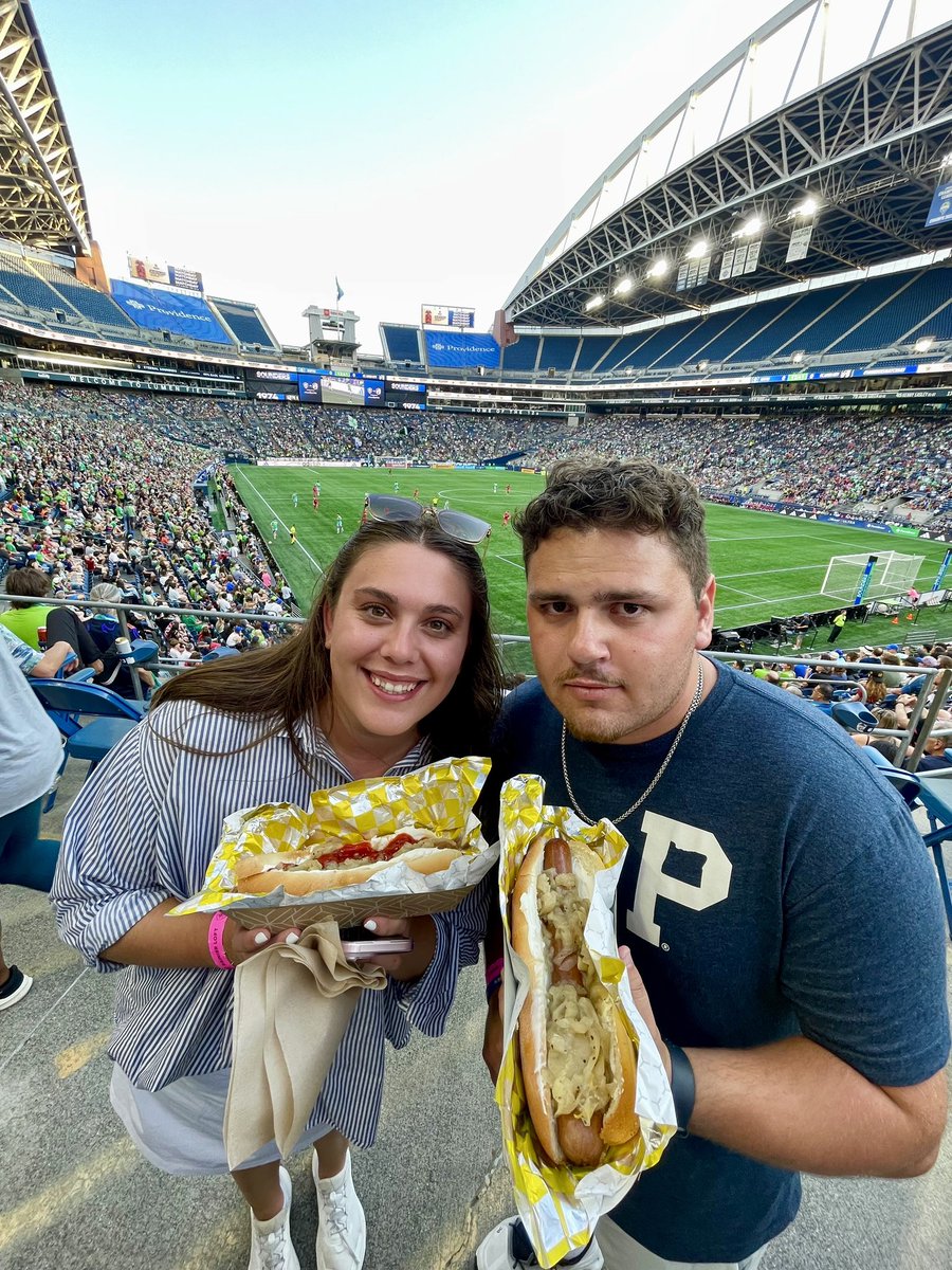 uw_ial's tweet image. A little slice of the summer session experience. 💜💛

#IALFAM