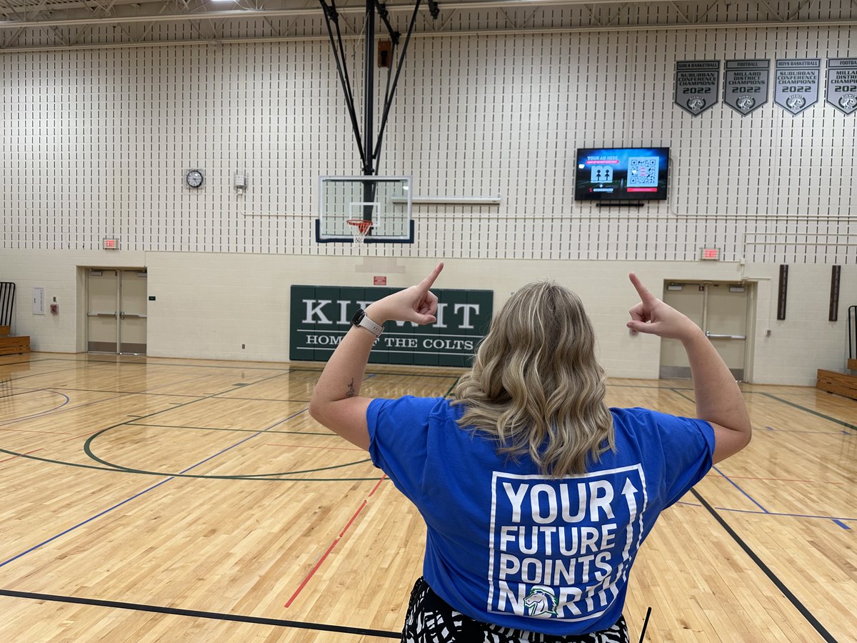 MPS_Kiewit's tweet photo. What an amazing first day for our 6th Graders! #YourFuturePointsNorth Can't wait to have all of our students in the building tomorrow!  #KiewitColts @MNHSActivities @MillardNorthHS @MillardPS @AaronBearinger https://t.co/NuAxEIb9hM