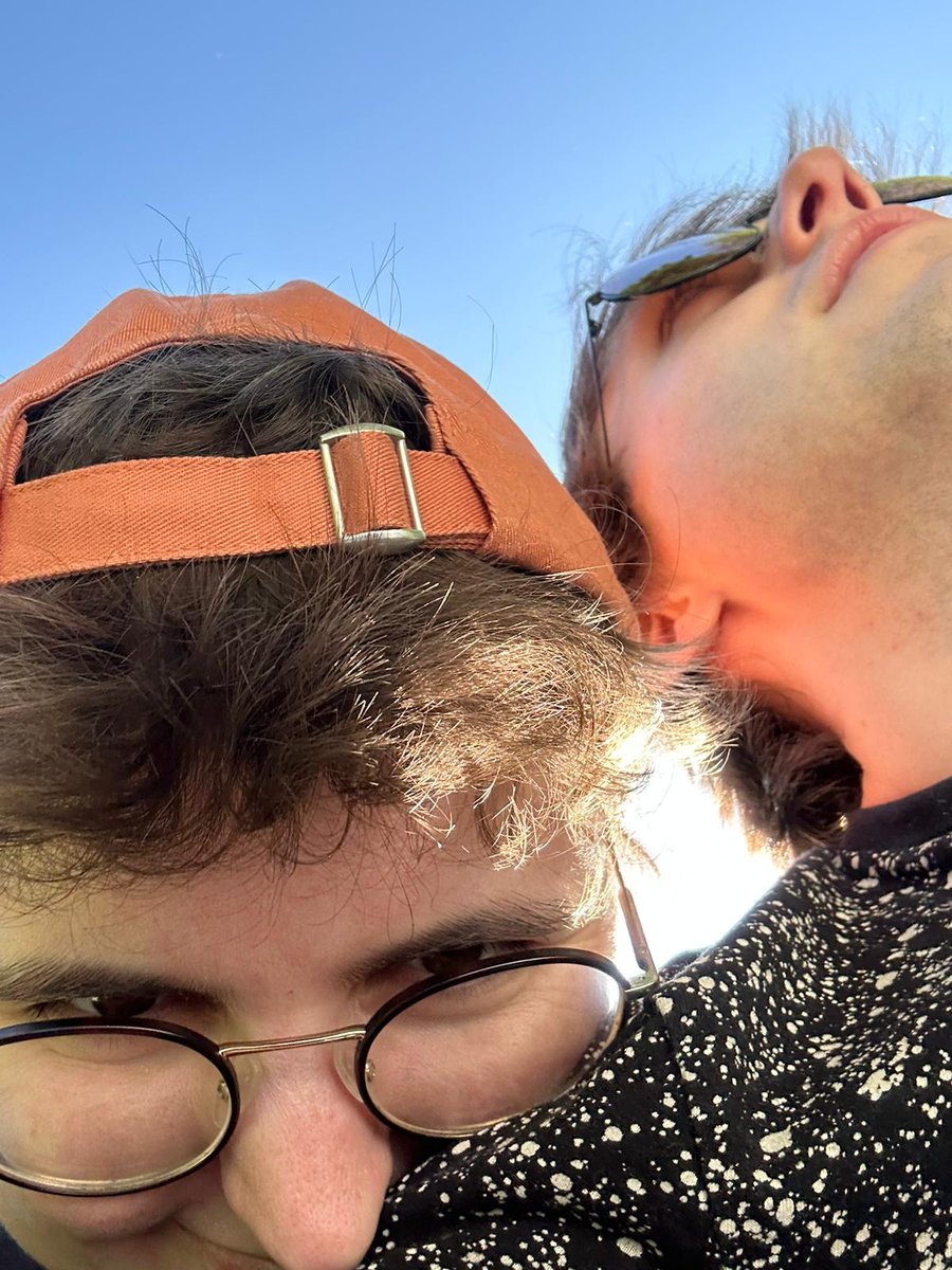 kezzdev's tweet image. happy two years to us!! 🎉 couldnt wish to be with a more kind, loving, funny, handsome little guy :D here's to many more!