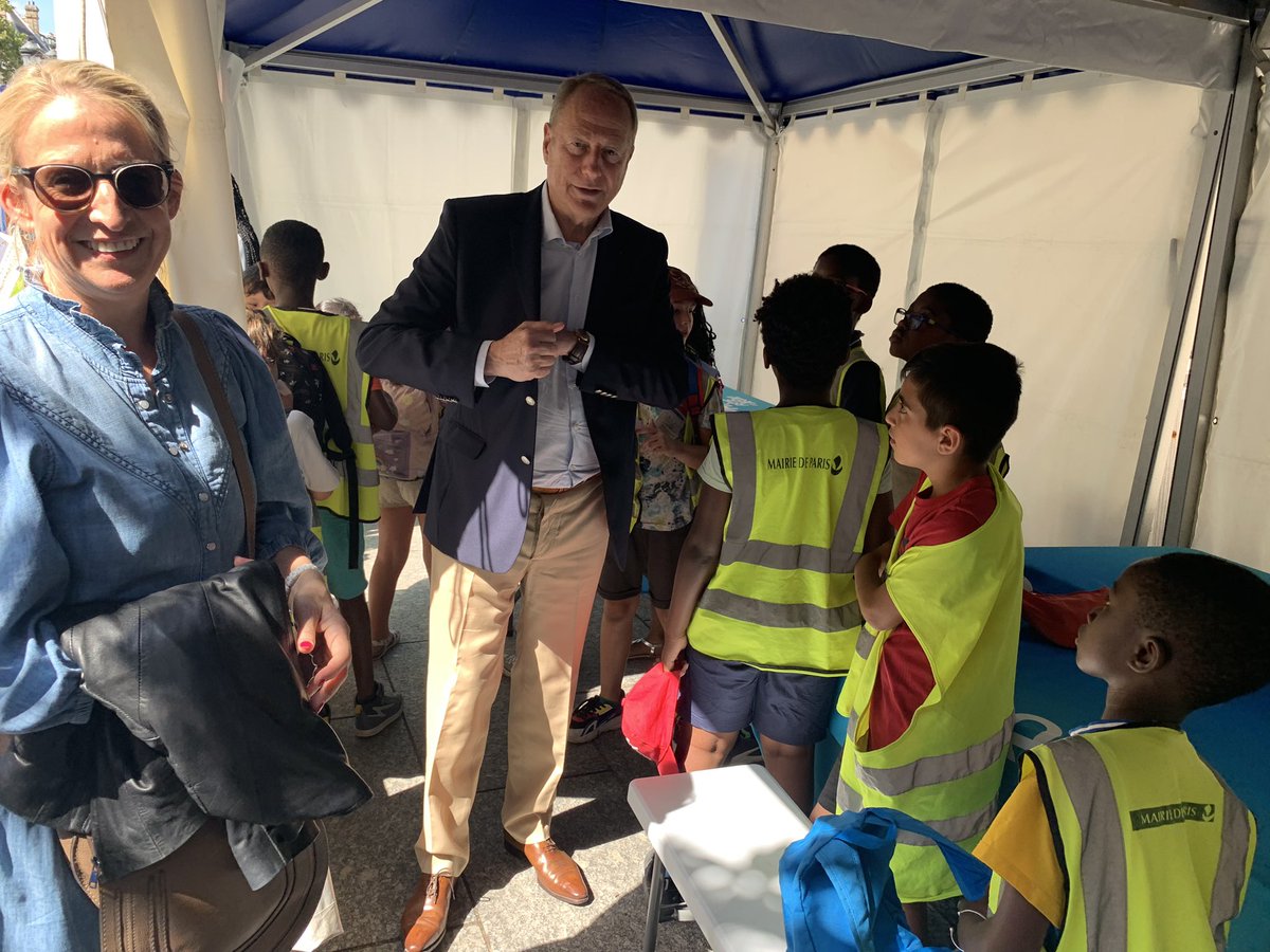 Mairie du 15 tweet media