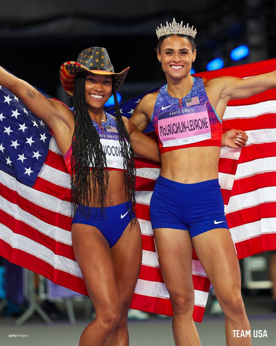 The Cowgirl &amp; The Queen.

#ParisOlympics