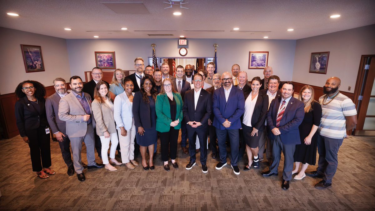 GovernorShapiro's tweet photo. Thousands of orphaned and abandoned wells dot rural Pennsylvania, releasing large amounts of dangerous methane into our atmosphere.

My Administration is prioritizing our work to cap and plug those wells. Since I took office, we’ve capped 248 — more than the Commonwealth capped in the last 10 years combined.
 
Yesterday, I got to meet the team that’s leading this work, putting an end to the leaking of methane that’s polluting our air, damaging our environment, and putting the health of too many Pennsylvanians at risk — and while creating good-paying Pennsylvania jobs.