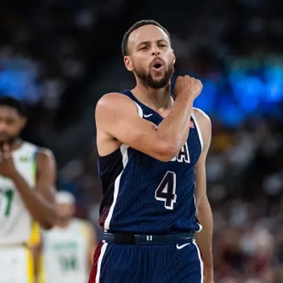 LegionHoops's tweet photo. STEPHEN CURRY TODAY:

36 POINTS
8 REBOUNDS 
9 THREES

USA GOES TO THE GOLD MEDAL GAME https://t.co/9pW7vj7nz7