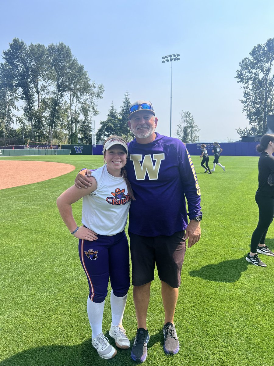 Hailey Schuffenhauer tweet media