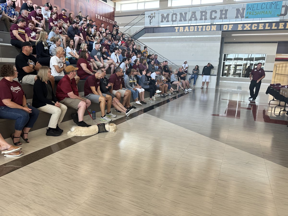 Papillion La Vista High School tweet media