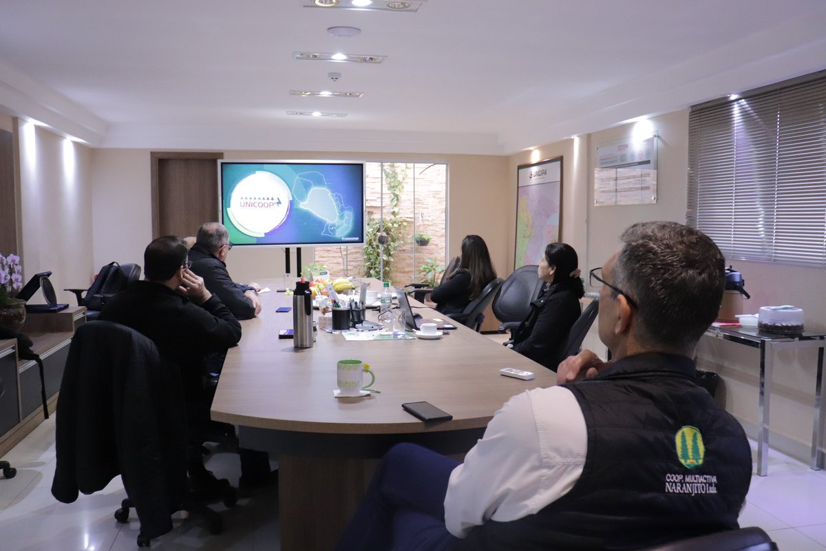 PYCONCOPAR's tweet photo. GIRA CONCOPAR - 1° SEMESTRE | 👩🏻💻
Continuamos visitando a nuestras entidades socias. En esta ocasión 👇🏻
🌲 CENCOSUR Ltda.
🌲 Central Nikkei
🌲 UNICOOP Ltda.
#concopar #unicoop #cencosur #nikkei #cooperativismo #informe https://t.co/s1rJBu7b2a