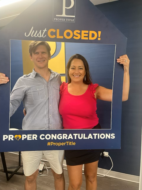 feinstein7's tweet photo. Happy closing day!!! 🎉
𝓛
𝓛
𝓛
#lindafeinsteinhomes #signaturehomescompass #compasschicago #hinsdale #hinsdalerealestate #congratulations #welcomehome https://t.co/5oowBTzMvC