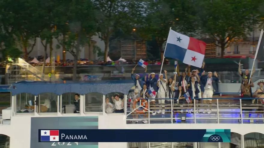 ATHEYNA POR #PANAMÁ 🇵🇦 ASEGURA LA MEDALLA DE PLATA 🥈 Y BUSCARÁ LA DE ORO ESTE 10 DE AGOSTO 🥇 BOXEO FEMENINO 🇵🇦🇵🇦🇵🇦 #parís2024 #VamosPanama