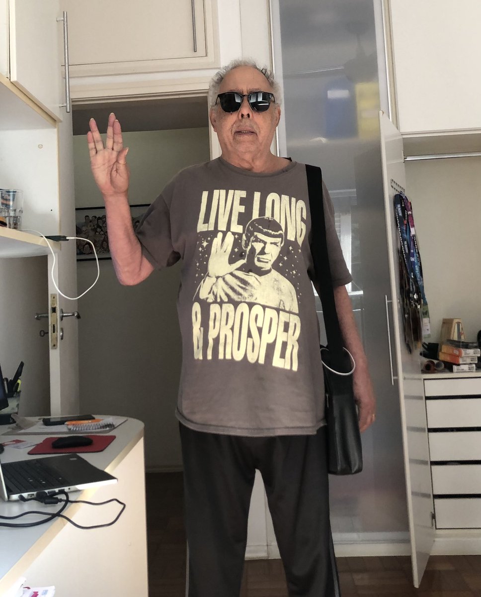 Pra quem acha que não sou eu online sou sim mas as vezes não Vida longa