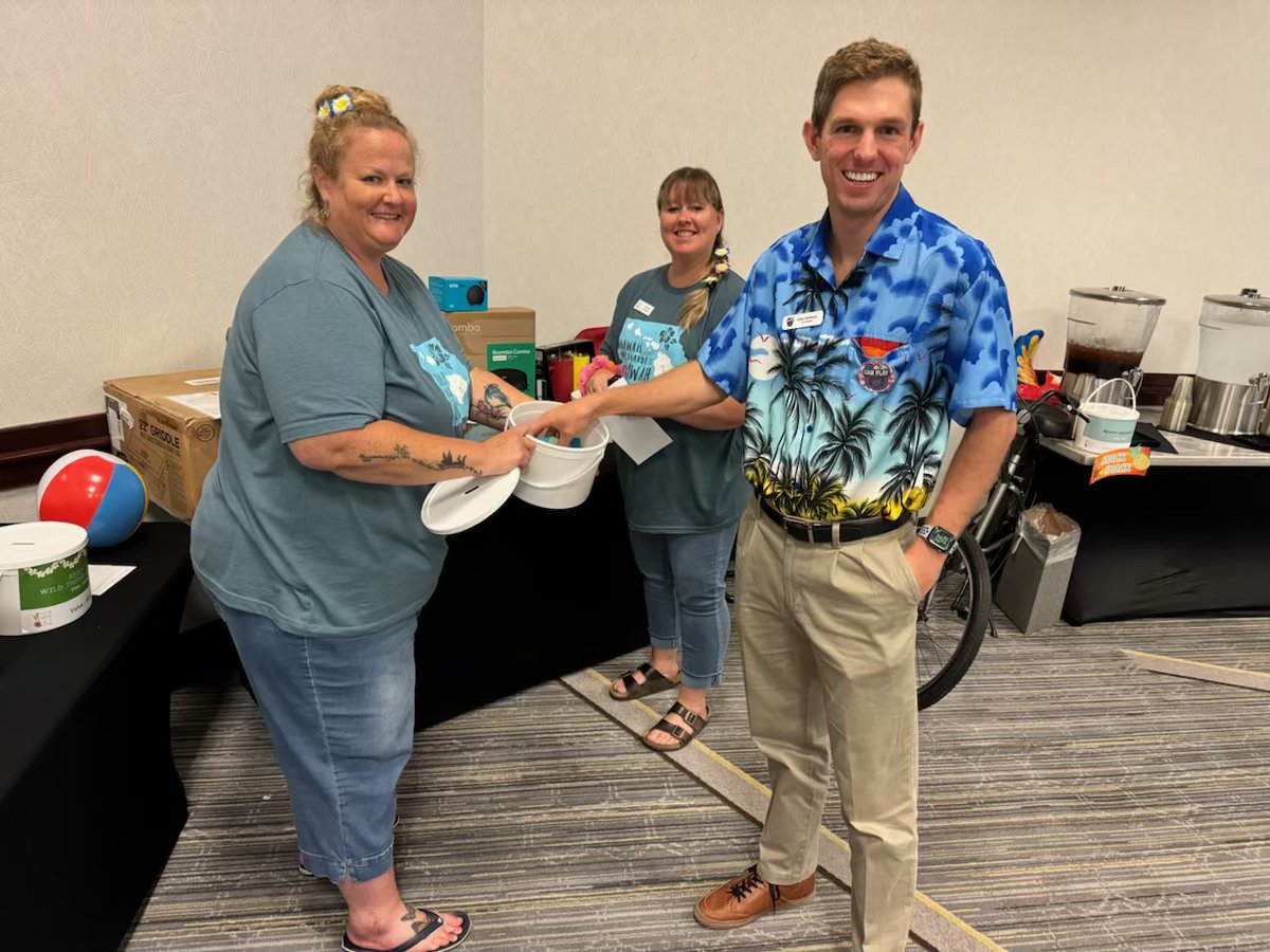 Can Play tweet media