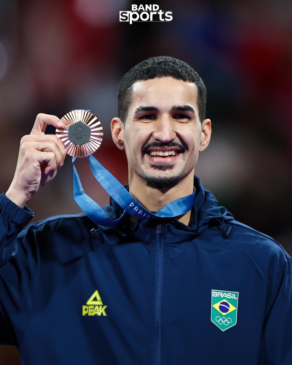 bandsports's tweet photo. VOCÊ É MEDALHISTA, NETINHO!!! 🥉🇧🇷 É O NOSSO ORGULHO DO TAEKWONDO! TEM QUE RESPEITAR! 

📷 Wander Roberto/COB

#ParisnoBandSports #Netinho #Taekwondo #Paris2024 #TimeBrail #JogosOlímpicos https://t.co/3kX46QPCvu