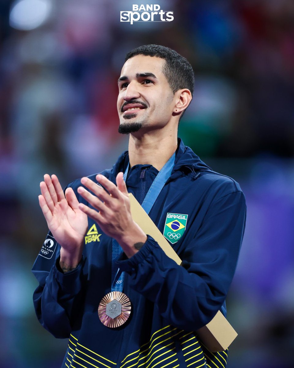 bandsports's tweet photo. VOCÊ É MEDALHISTA, NETINHO!!! 🥉🇧🇷 É O NOSSO ORGULHO DO TAEKWONDO! TEM QUE RESPEITAR! 

📷 Wander Roberto/COB

#ParisnoBandSports #Netinho #Taekwondo #Paris2024 #TimeBrail #JogosOlímpicos https://t.co/3kX46QPCvu