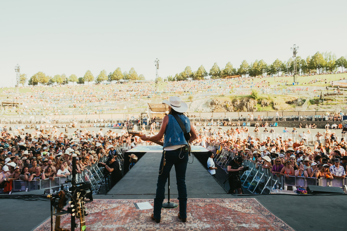Terri Clark tweet media