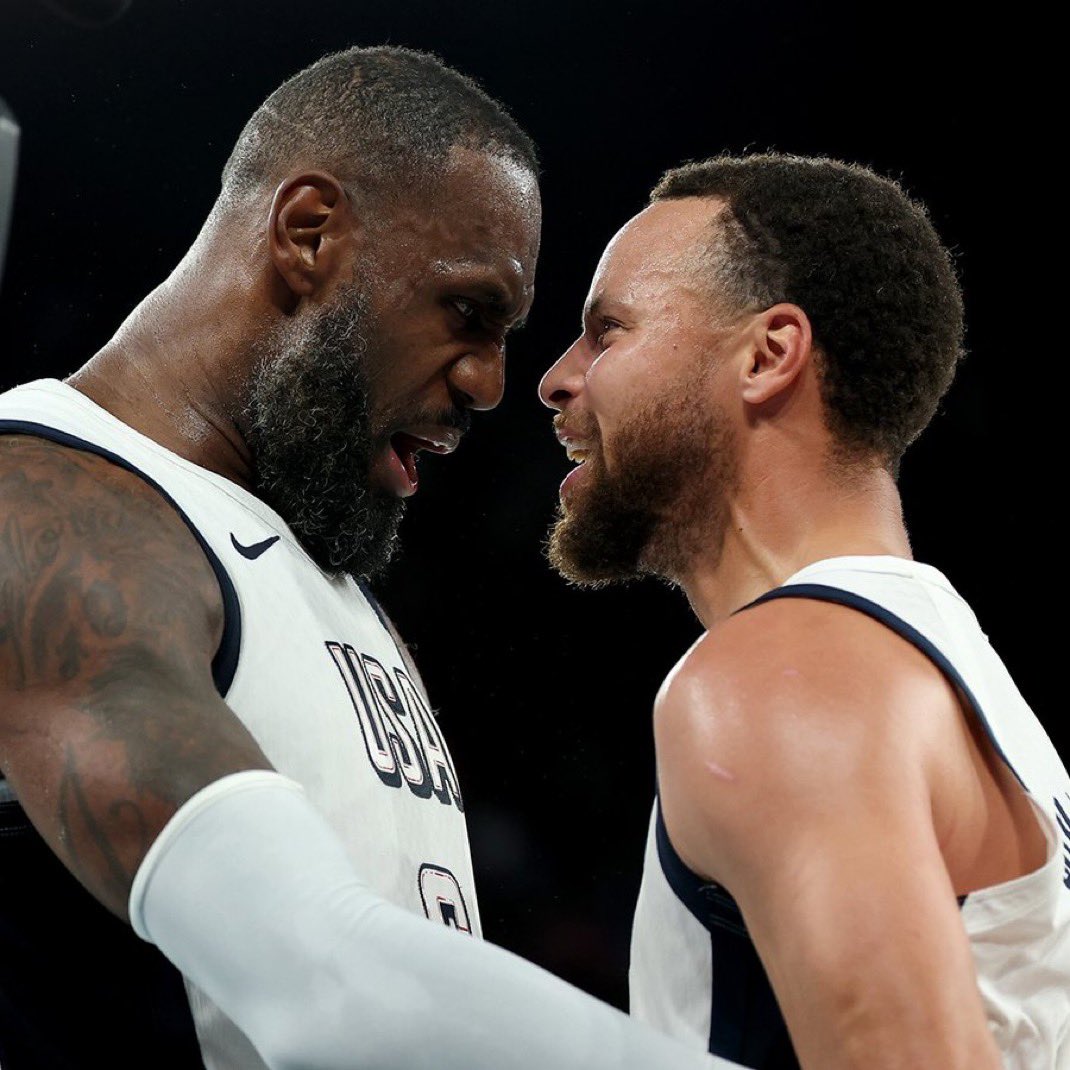 NBAdabad's tweet photo. Eu vi os dois maiores jogadores de basquete da geração.

E melhor ainda: eu vi eles jogarem juntos. https://t.co/r3Ih3VHckM