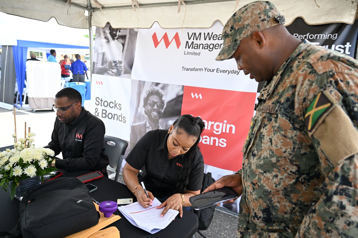myvmgroup's tweet photo. The VM Wealth Team was at the JDF Chaplaincy and Welfare Department Financial Investment Fair!
Here are some highlights!
#JDFInvestmentFair #FinancialLiteracy #JDFEvents #VMWealth https://t.co/ABtgRzhev4