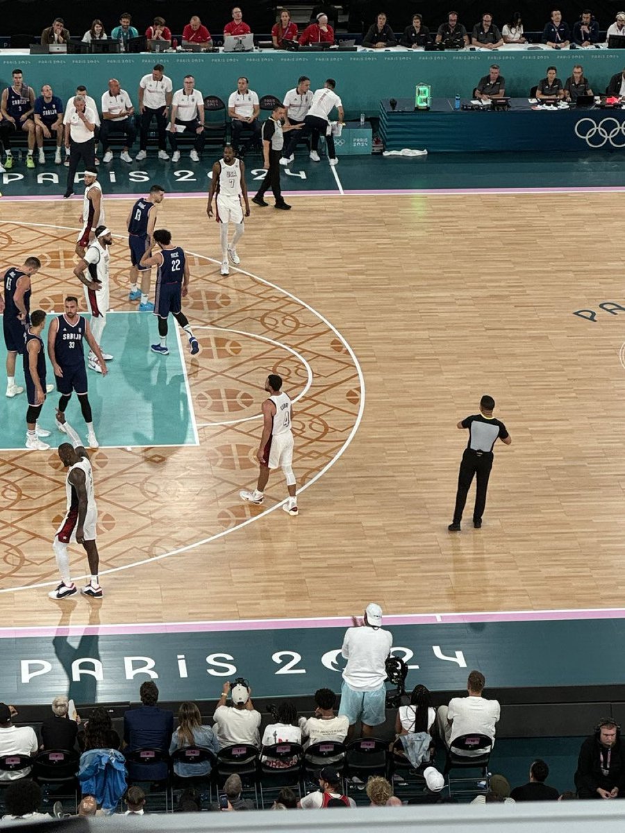 MGRADS's tweet photo. Melo went #FullAAUDad in the Olympics vs Serbia and coached them to victory in the 4th. https://t.co/16P8AosSfY