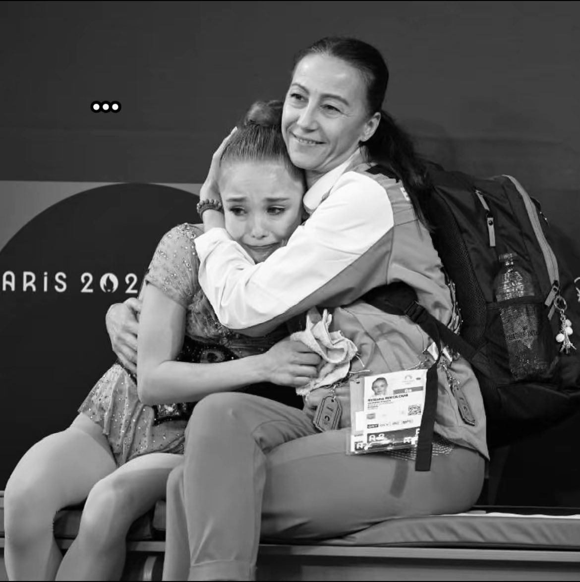 la persona que haya hecho este tiktok me va a pagar la terapia #RhythmicGymnastics