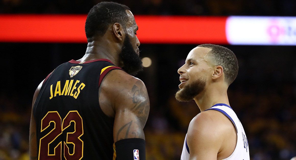 LeBronCaruso's tweet photo. この対比エグい、全身の鳥肌が止まらん https://t.co/hI7uQR94CM