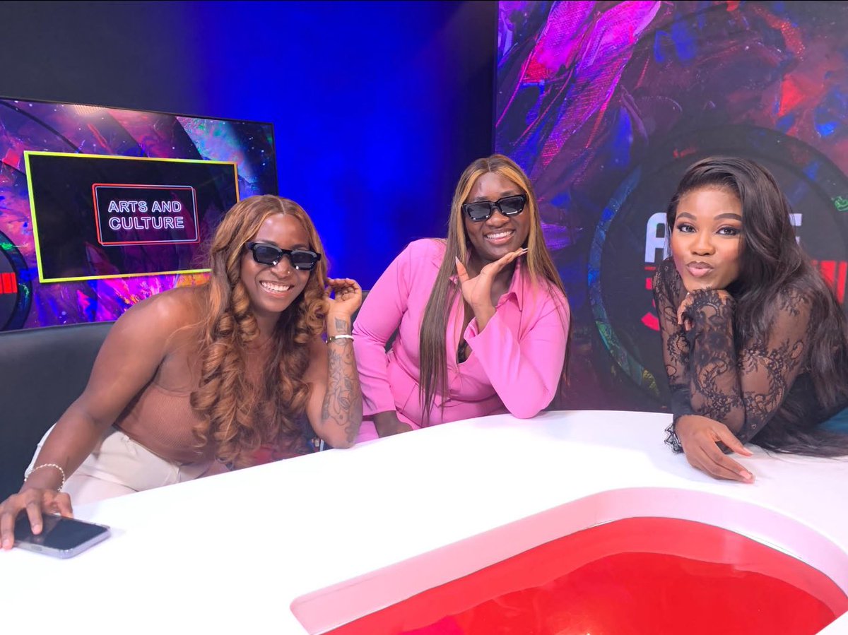 thedamigold's tweet photo. @ARISEtv it was a lovely time with you guys ❤️. Thank you so much for the love & amazing interaction 🥰
#bbnaija2024 #chefgold #damigold #teamtami https://t.co/4slxro5OJn