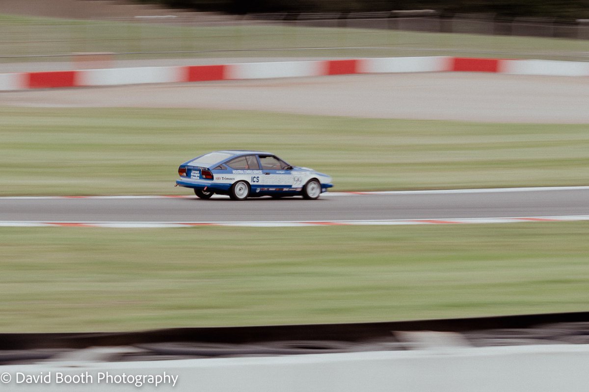 DavidBoothPhot1's tweet photo. Some of the classics from masters historic racing weekend at Donington Park 
#Motorsport #motorsportphotography https://t.co/VjUQRpKods