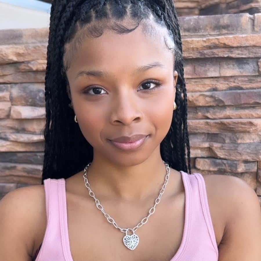 INTRODUCING 2024's YOUTH PROGRAM PARTICIPANTS! 

Meet Ashley (17, Nevada)! 

Ashley is a vibrant young woman with a keen eye for fashion and makeup. She is excited about exploring the city, trying new foods, and learning about different cultures. 

#SCI #disability #BACKBONES