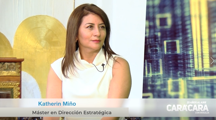 CACRosalia's tweet photo. Iniciamos el programa con Katherin Miño, CEO de #Puntonet.

¡25 años al aire por Telerama!
#CACRosalia es propositivo

Síguenos en Facebook Live
https://t.co/B1DpcPaHRd https://t.co/AGYgXrjE9e