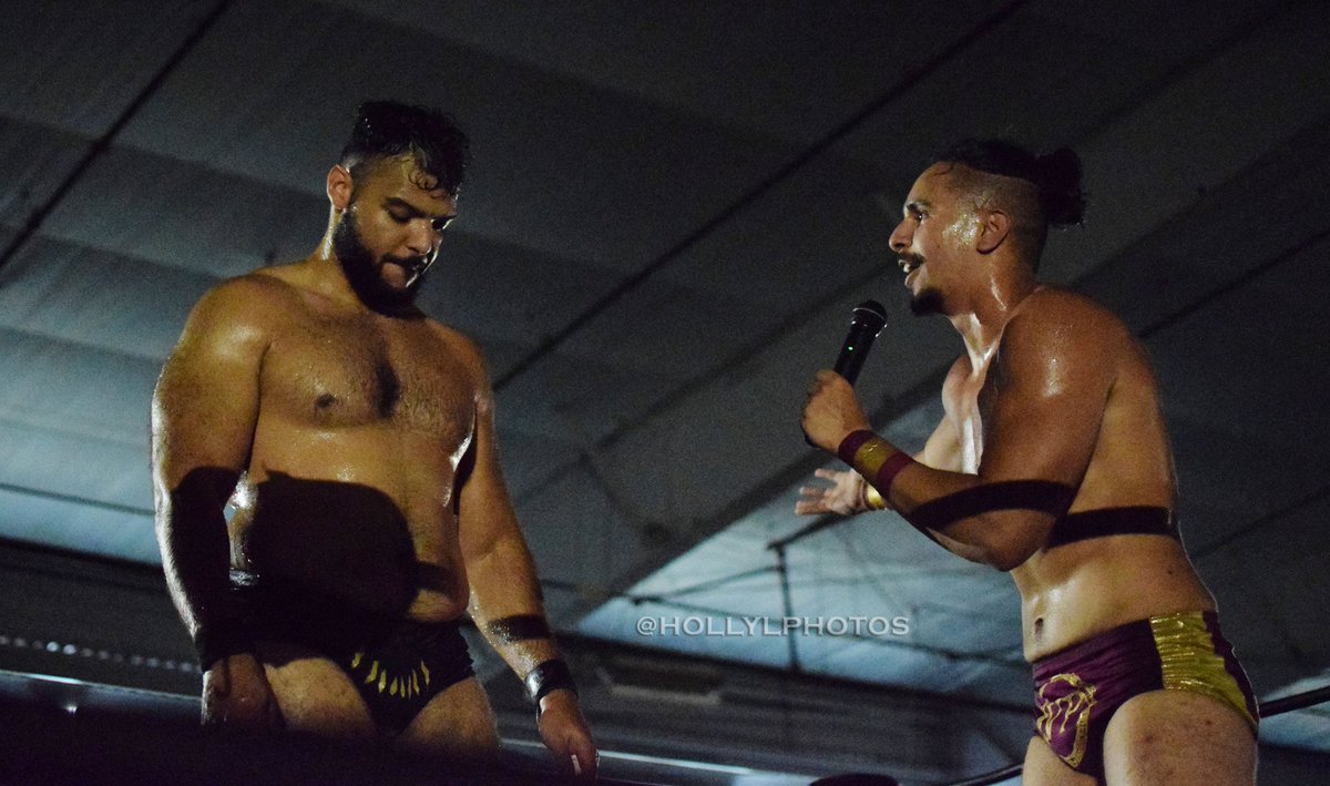 HollyLPhotos's tweet photo. Aftermath #legacywrestlingalliance • @RodneyWrestles vs. @PrasharOfficial w/#Isaiahprince
#thedford #rodneymatthews #vikramprashar #punjabiprodigy #prowrestling #professionalwrestling #indywrestling #photography #sportsphotography #nikon #hollylengyelphotography #hollyLphotos https://t.co/vT71f9zSAL