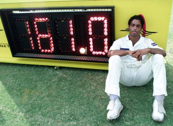 Two of the most memorable pictures in Pakistan sports 

<a href="/shoaib100mph/">Shoaib Akhtar</a>