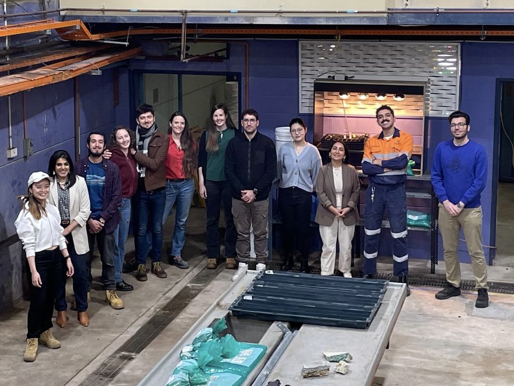 MIWATCH have new digs! Introducing the ‘secondary prospectivity labs’- read about it here: smi.uq.edu.au/blog/2024/08/n… #miwatch #newoffice #mining #geology