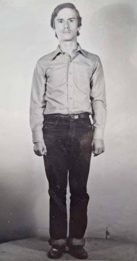 El 08 de agosto de 1982 el M/G <a href="/OrnelasFJose/">José Adelino Ornelas Ferreira</a> ingresó a la Academia Militar de Venezuela. Hace 42 años entraba con ilusión a "La casa de los sueños azules" para formarse como soldado de la Patria y luego seguiría el legado sembrado del Comandante Eterno Chávez y el Padre Bolívar.