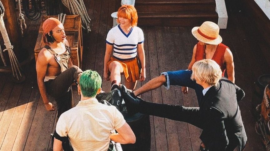 • .
☠️·˚ ༘ ┊͙ 𝗟𝗨𝗙𝗙𝗬  !  ˊˎ
               𝘬𝘪𝘯𝘨 𝘰𝘧 🏴‍☠️
               𝘵𝘩𝘦 𝘱𝘪𝘳𝘢𝘵𝘦𝘴

——— ¡Vamos sombreros de paja! 
               Es hora de cumplir todos✨
               nuestros sueños, ¡a zarpar!