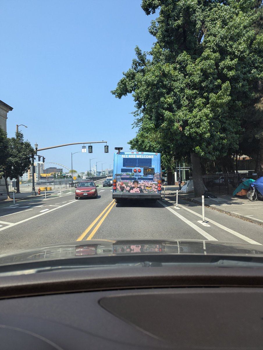 ifanyi bell tweet media