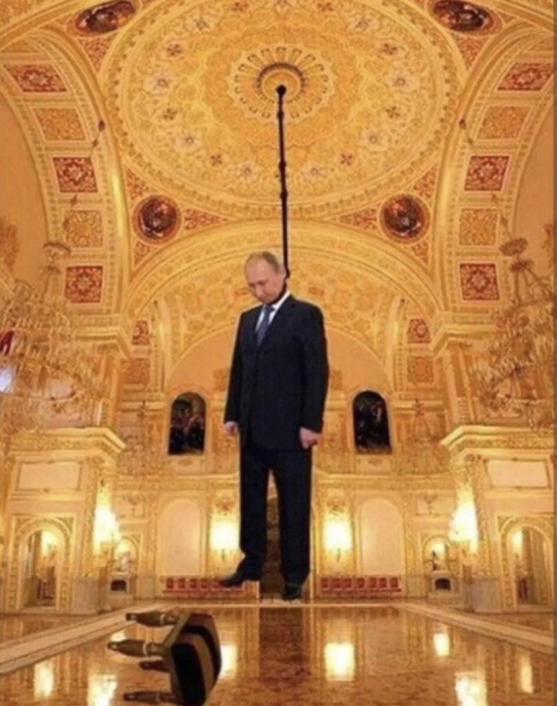 NhazeINhaze's tweet photo. @Maks_NAFO_FELLA @exileoftza Dictator Putin right now #OneCanOnlyHope https://t.co/BRp8KD6BEk