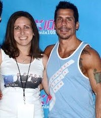delightful_k's tweet photo. It's #DannyDay! Here are some of my favorite pics with @dannywood. Always a sweetheart with just the right amount of smartass. โค๏ธ https://t.co/KWaU3OKSja