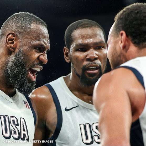 stephmuse30's tweet photo. Stephen Curry tonight:

36 PTS (most in a an Olympic knockout game for Team USA)
12/19 FG (game-high)
9/14 3P (game-high)
+20 (game-high)
88.6 TS%

WHEN THE COUNTRY NEEDED HIM MOST, HE STEPPED UP TO THE PLATE AND DELIVERED https://t.co/fPasBcsO6k