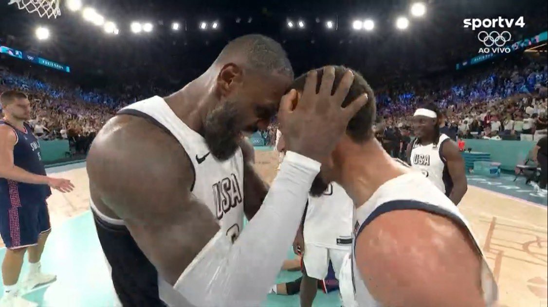 stephmuse30's tweet photo. Stephen Curry tonight:

36 PTS (most in a an Olympic knockout game for Team USA)
12/19 FG (game-high)
9/14 3P (game-high)
+20 (game-high)
88.6 TS%

WHEN THE COUNTRY NEEDED HIM MOST, HE STEPPED UP TO THE PLATE AND DELIVERED https://t.co/fPasBcsO6k