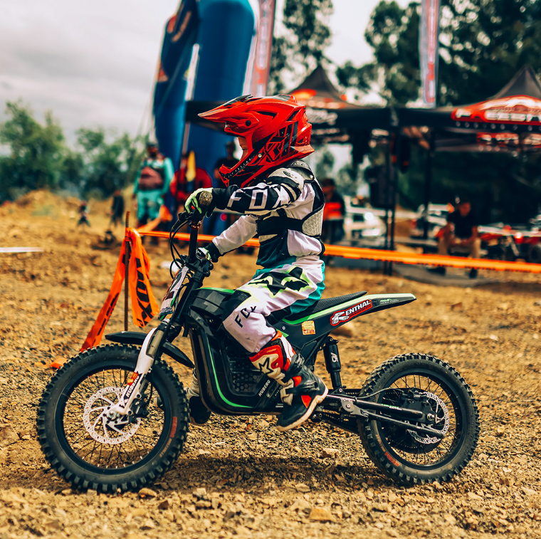 mountain_motos's tweet image. Enjoy the electric power. ⚡⚡⚡. Kuberg CROSS HERO. 🏍🏁
 #kuberg #edirtbike #electricbikelife #electricbikeforkids #ebikeforkids