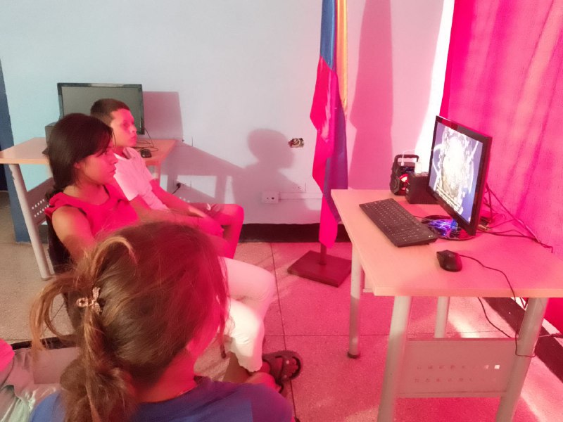 Desde el Infocentro San Rafael De Canagua, Parroquia Paez, Municipio Pedraza,continua con el plan de Formación donde  se desarrollo el Taller de formación sobre las TIC  con los Niños y Niña.
El futuro de Venezuela es para nuestros Niños y Niñas de la Patria de Bolívar.🇻🇪🇻🇪