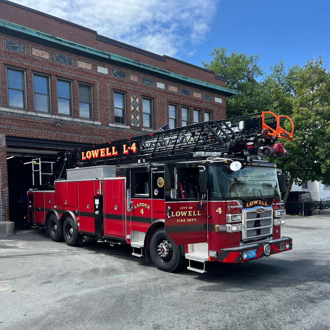 Ladder 4 is officially in service and now proudly housed at the West 6th Street Station. This 100' steel aerial ladder is the first of the ARPA-funded fleet upgrades rolling out through 2024-25, enhancing our City's fire response capabilities.