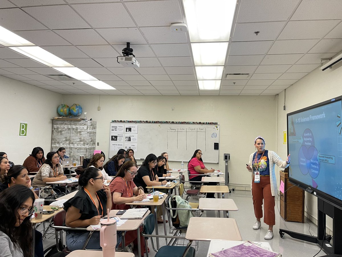 Stephanie Beltran tweet media