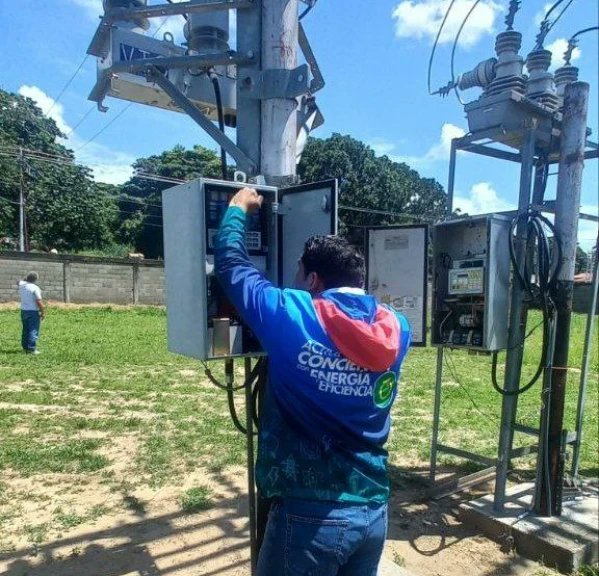 CORPOELEC BARINAS tweet media