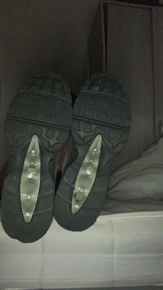 AlphaFeet03's tweet photo. What Mut is next to be stamped on 😂😂

Get into my dms if you wanna be next 😈😈
#findom #finsub #cashmaster #sub #cashfag #paypig #findomfeet 
#bully #drain #domination #humanatm
#dom #financial #forcedbi #socks #twink #amy #armyboots #boottrample https://t.co/t8MfvlzOki