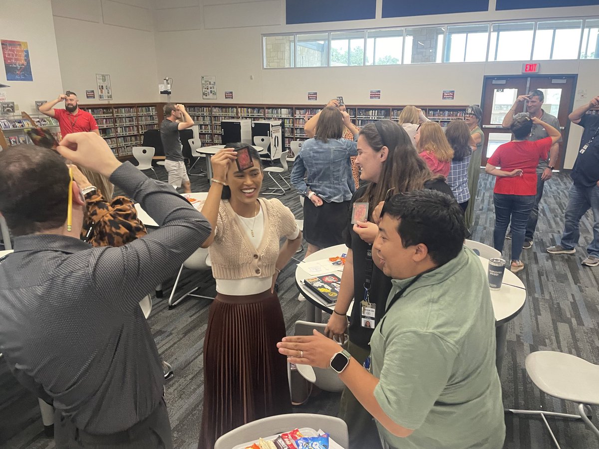 ComleyCrew's tweet photo. Our @VossMiddle staff has spent a week preparing for a VOSSome year! Can’t wait to meet our new Eagles and catch up with returning ones! #WeAreEagles https://t.co/Ak7gK808Zm