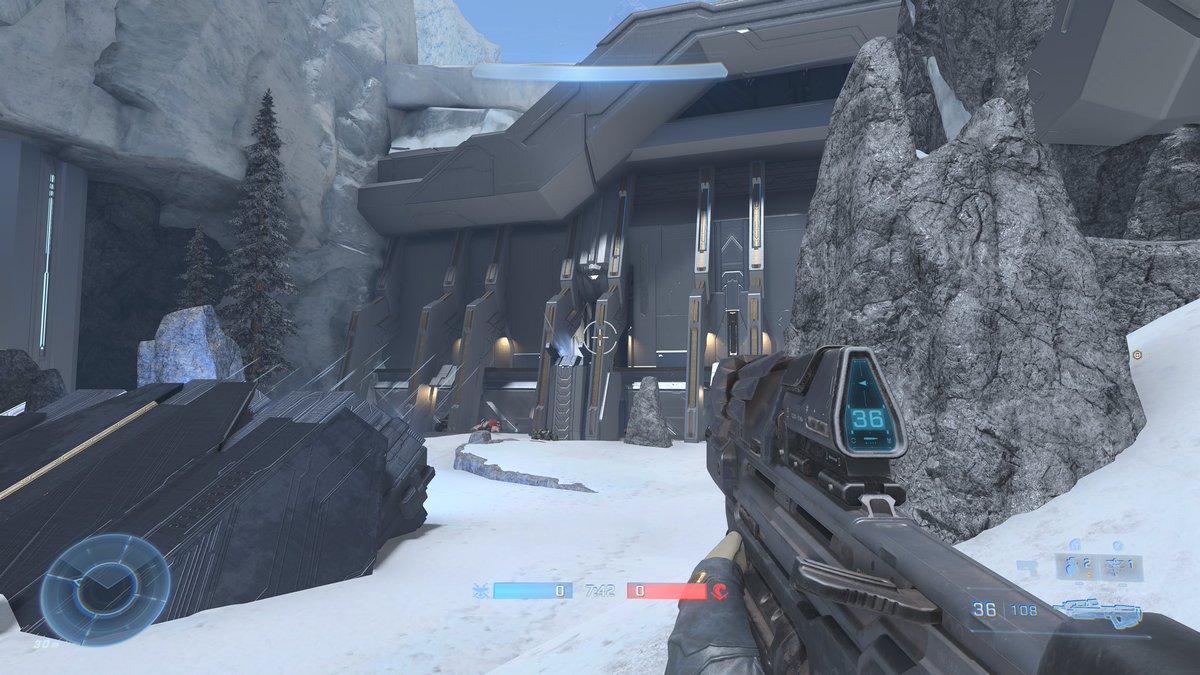 Jamie 🔜 #HaloFest tweet media