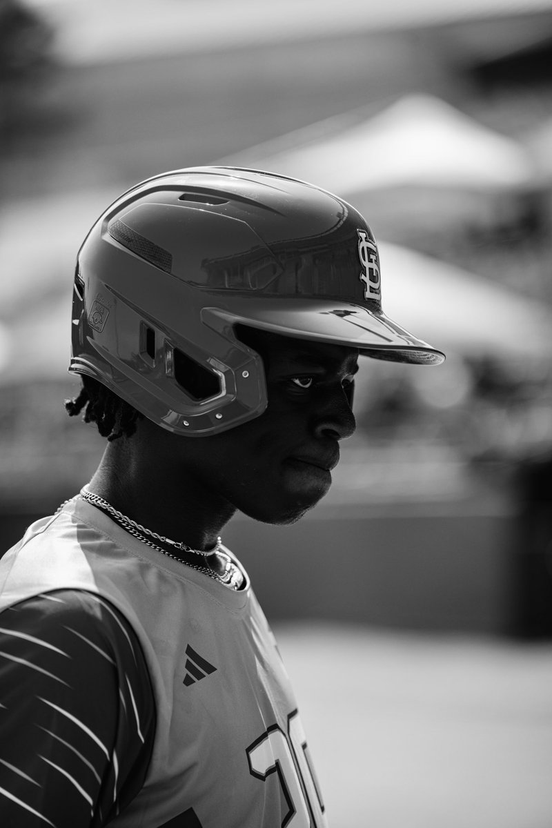 CoachKRob21's tweet photo. 2026 CF @KevinRobertsJr5 competed well at @EastCoastPro1 vs arms that were on average 90-95mph+. This event puts the top 2025 draft prospects in a professional environment that allows evaluation opportunities for scouts from every @MLB org. Kevin batted .333 with no Whiffs or Ks, multiple balls hit over 100mph, and one that was 370 +.