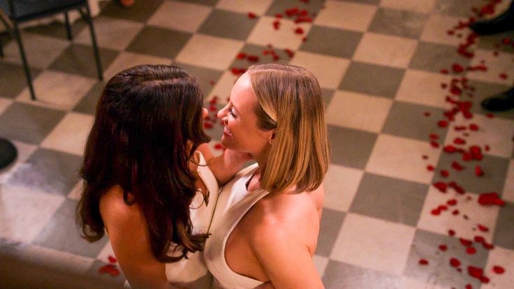 martina (@mardelucabishop) on Twitter photo 