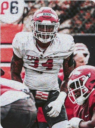 CoachArleo_TUFB's tweet photo. Practice 8s #TeamsTuff player of the day goes to @diwunblack 

Has come into camp and:
1. Been dominant in competitions.
2. Shown great technique and fundamentals within his drill work.
3. Given maximum effort with every rep he has taken this fall camp. 

#GoOwls 🦉 https://t.co/cjqMOy3V4u