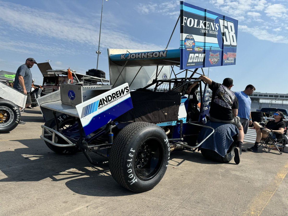 WorldofOutlaws's tweet photo. Last week @Kaleb___Johnson picked up a 360 Nats prelim win and a finale top-10, and this week he makes his sophomore #NOSvilleNationals appearance!

Johnson is aboard the @LAComp58 for The Granddaddy of ‘Em All at @KnoxvilleRaces. https://t.co/xop4lWOHTD