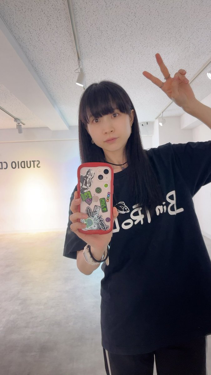 AyUmI_26_MiYa's tweet photo. おはようございます🌞

振付のお仕事を沢山いただけて
本当に有り難い日々を過ごしてます🥹

改めまして❗️

ダンサー、女優、振付、モーション振付、モーションアクター、その他色々！
やっております！

宮崎へのお仕事いつでもご連絡ください🔥 https://t.co/2PxdcYW4oD
