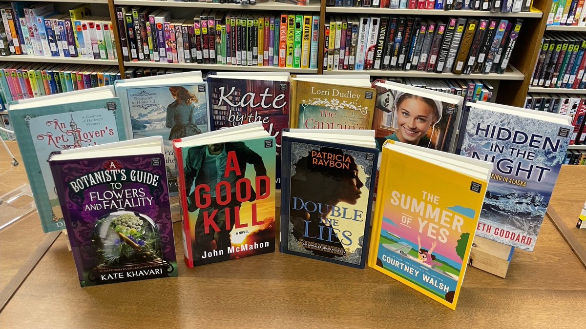 LulingPbLibrary's tweet image. More large print books! Come by to check one or more of them out! #newbooks #newlibrarybooks #adayinthelifeofalibrarian #visityourlocallibrary #fictionbooks #lulingtexas #lulingpubliclibrary